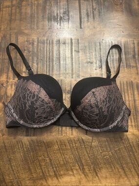 Victoria’s Secret push up bra